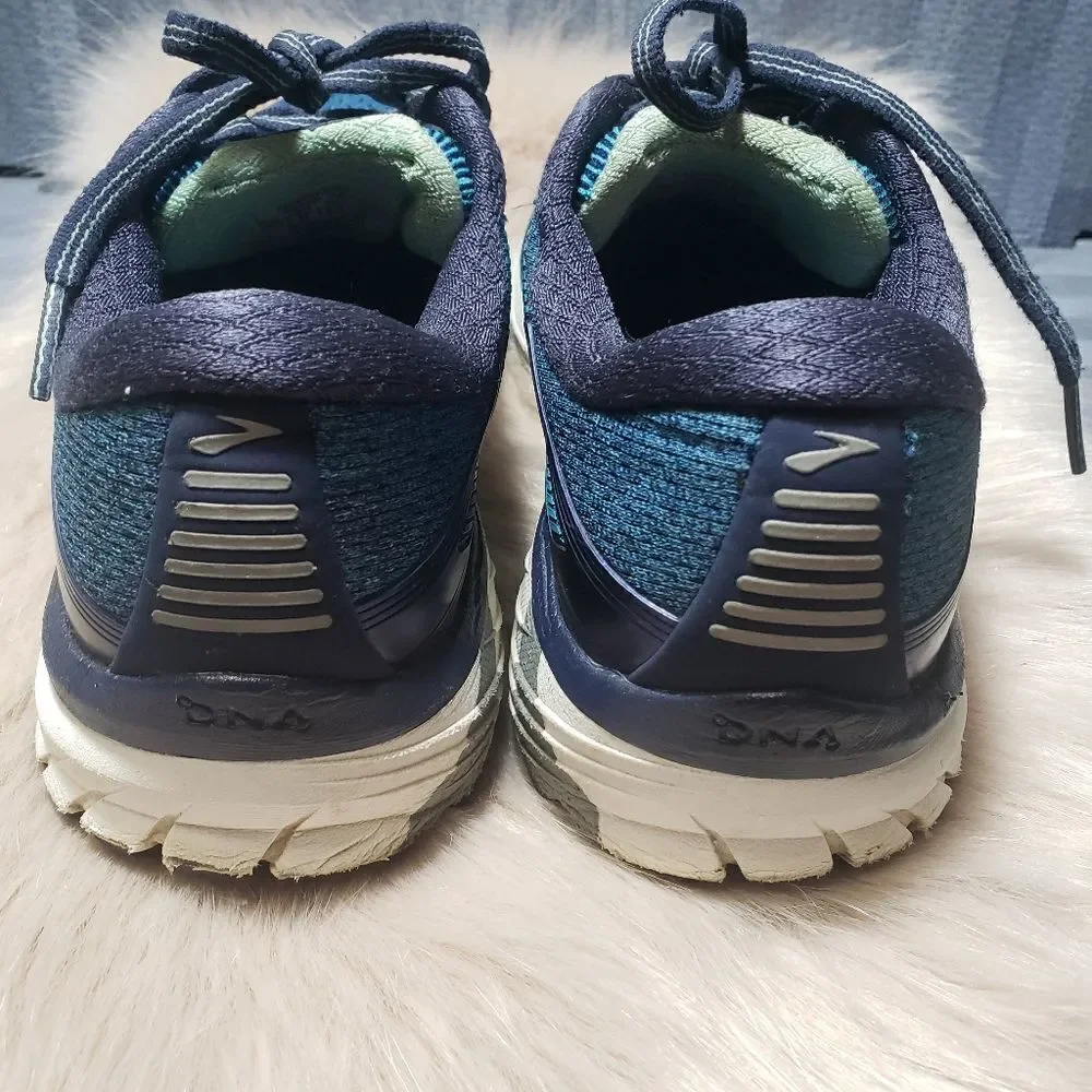 Brooks Adrenaline GTS 18 Navy Womens Running Shoes